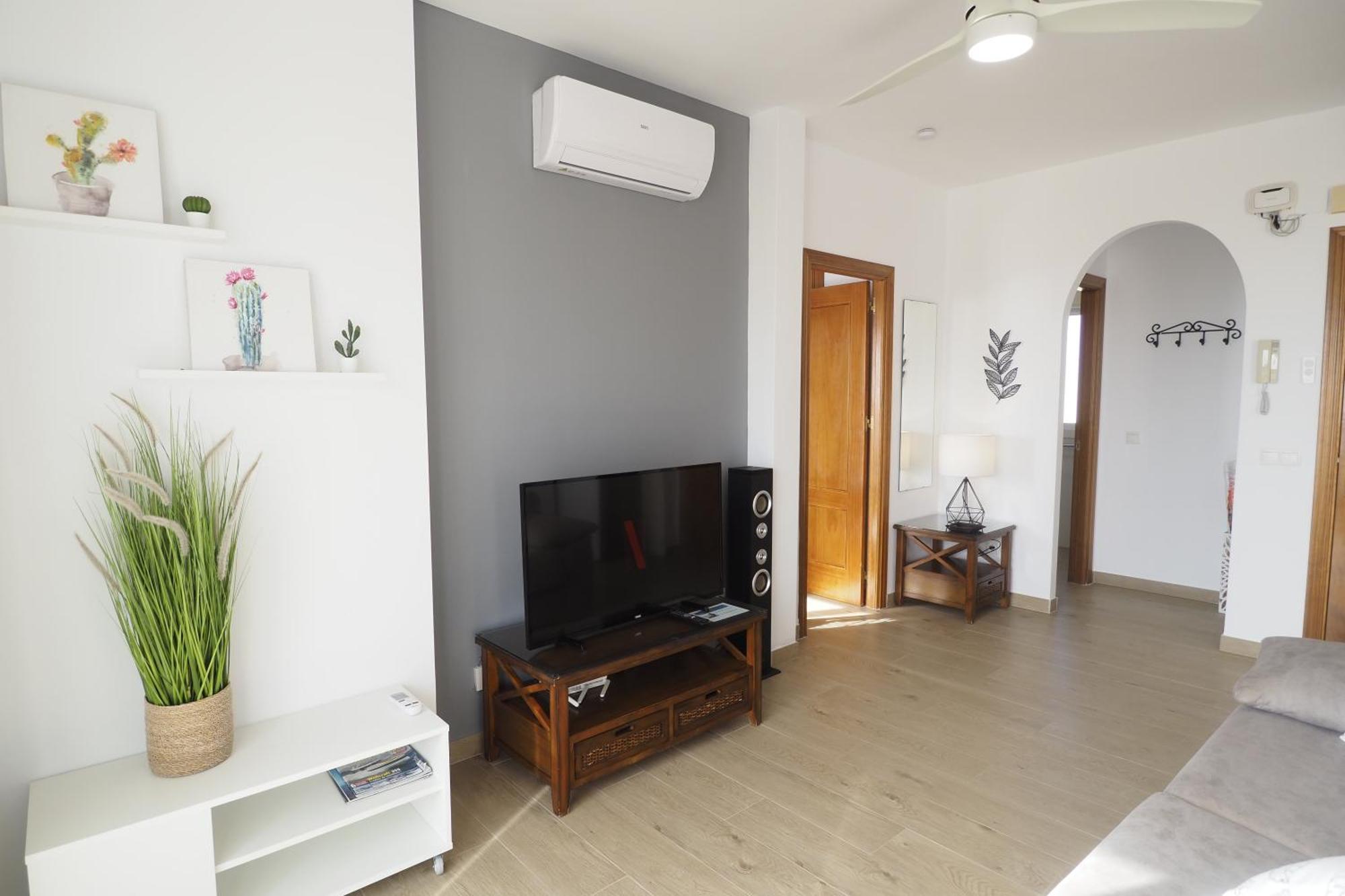 Apartamentos Chimenea Nerja Ruang foto