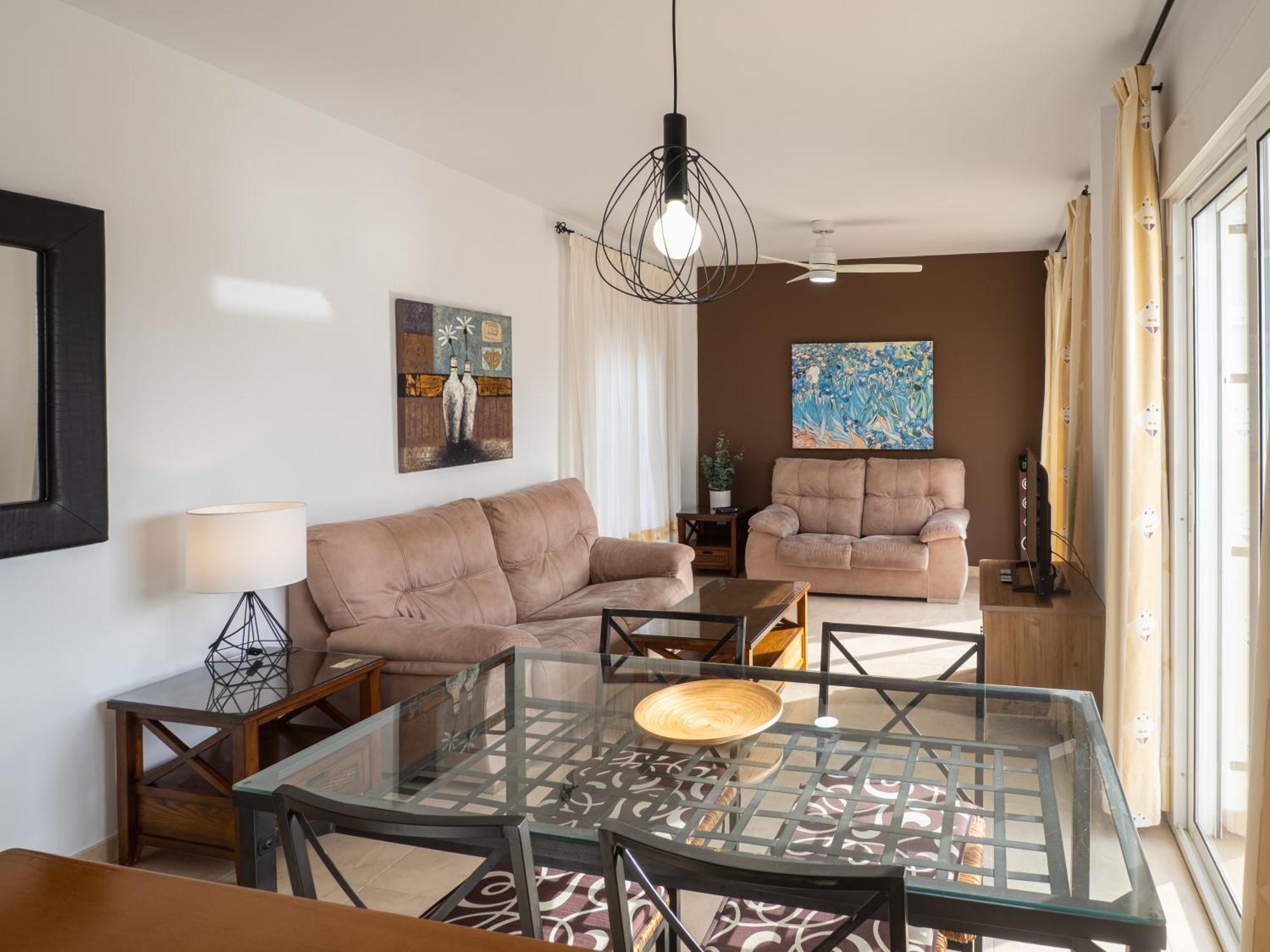 Apartamentos Chimenea Nerja Ruang foto